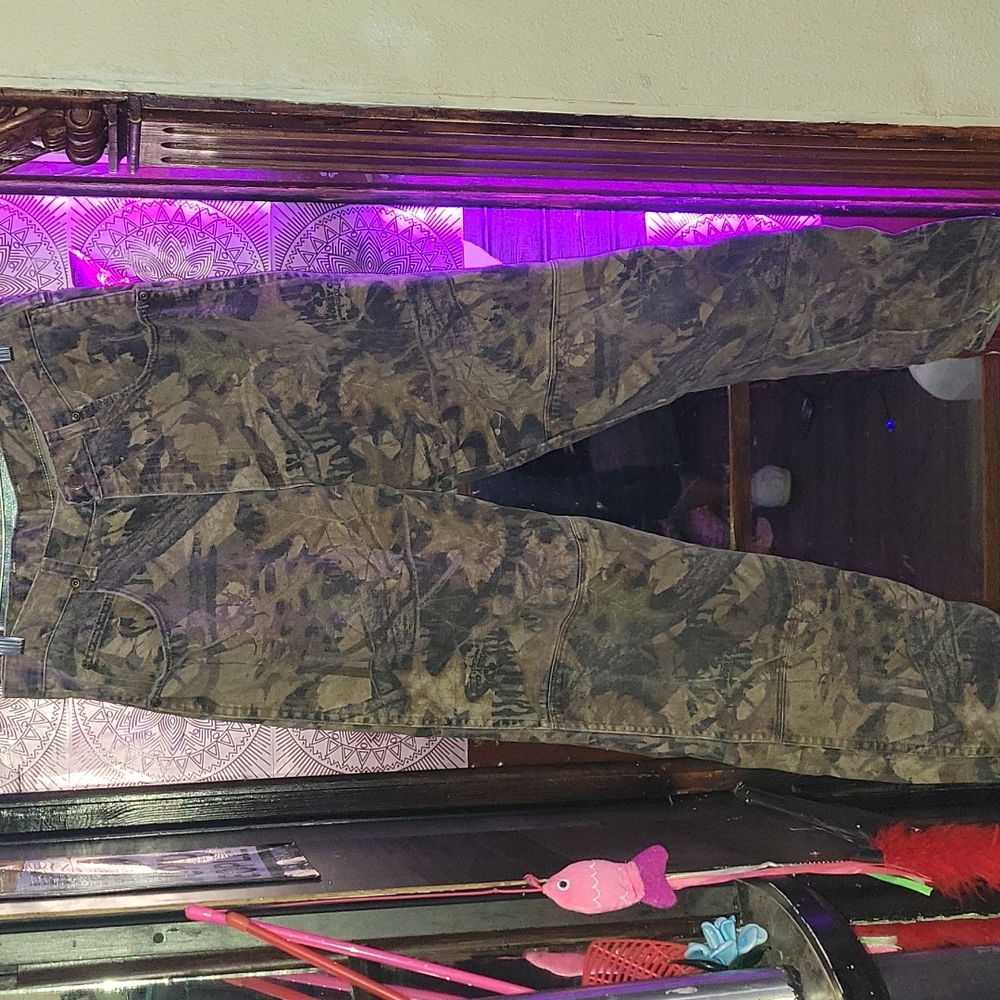 Men's Wrangler camo jeans
